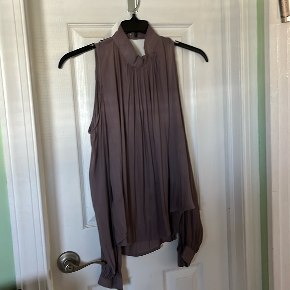 Long sleeve, open shoulders, beautiful blouse